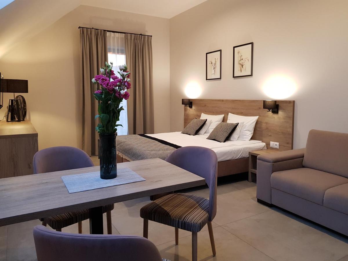 Villa Lipova Stegna Pokoje I Apartamenty Dedykowane Osobom Doroslym ภายนอก รูปภาพ